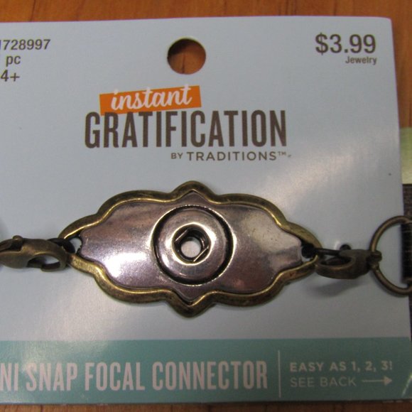 Gratification by Traditions Bracelet and Charm Bundle - Picture 3 of 12